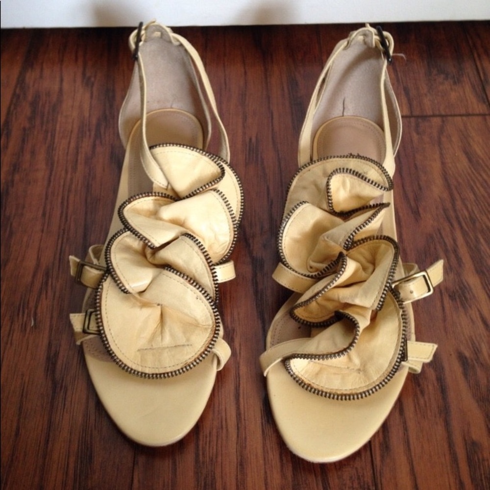 NEW Pour La Victoire - Ella Ruffle Flats, 7.5